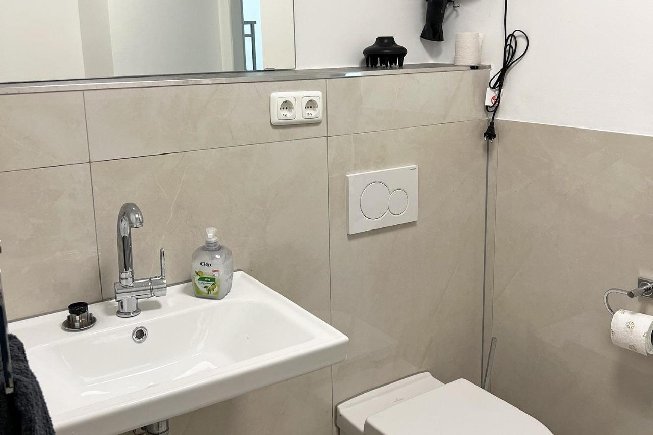 Apartment Wesseling Esterno foto