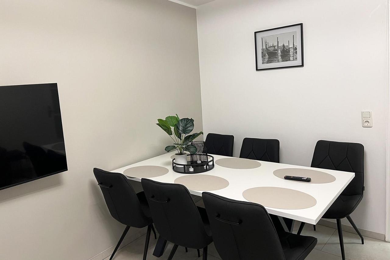 Apartment Wesseling Esterno foto
